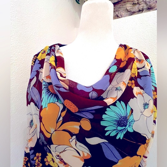 Zara Floral Mini Dress- 60’s floral print inspired! - Picture 4 of 13